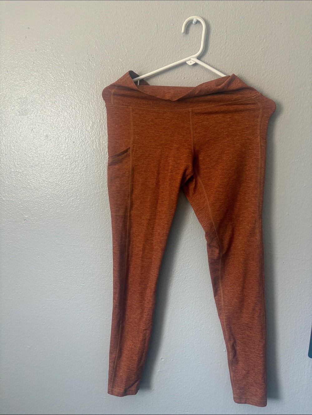 aerie Rust Orange High-Rise Performance Leggings